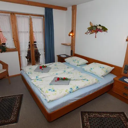 Ferienhäuser Werdenfels Mittenwald Zimmer foto